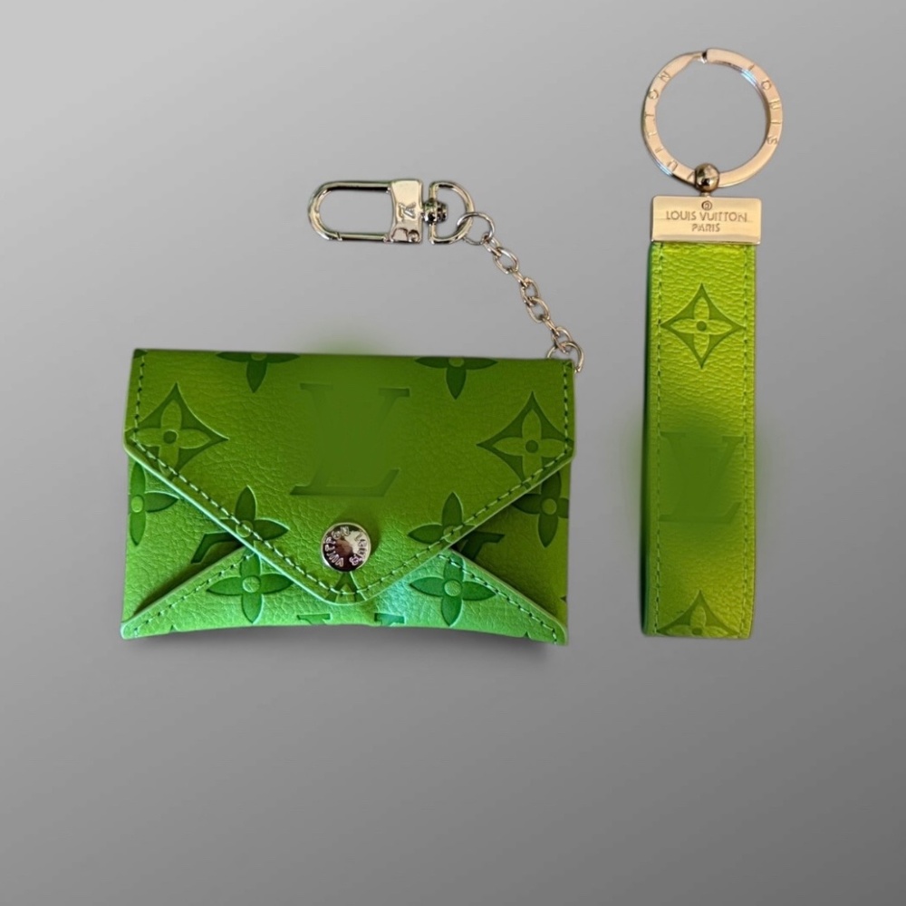 💚 Envelope Bag Charm & Matching Key Chain Set